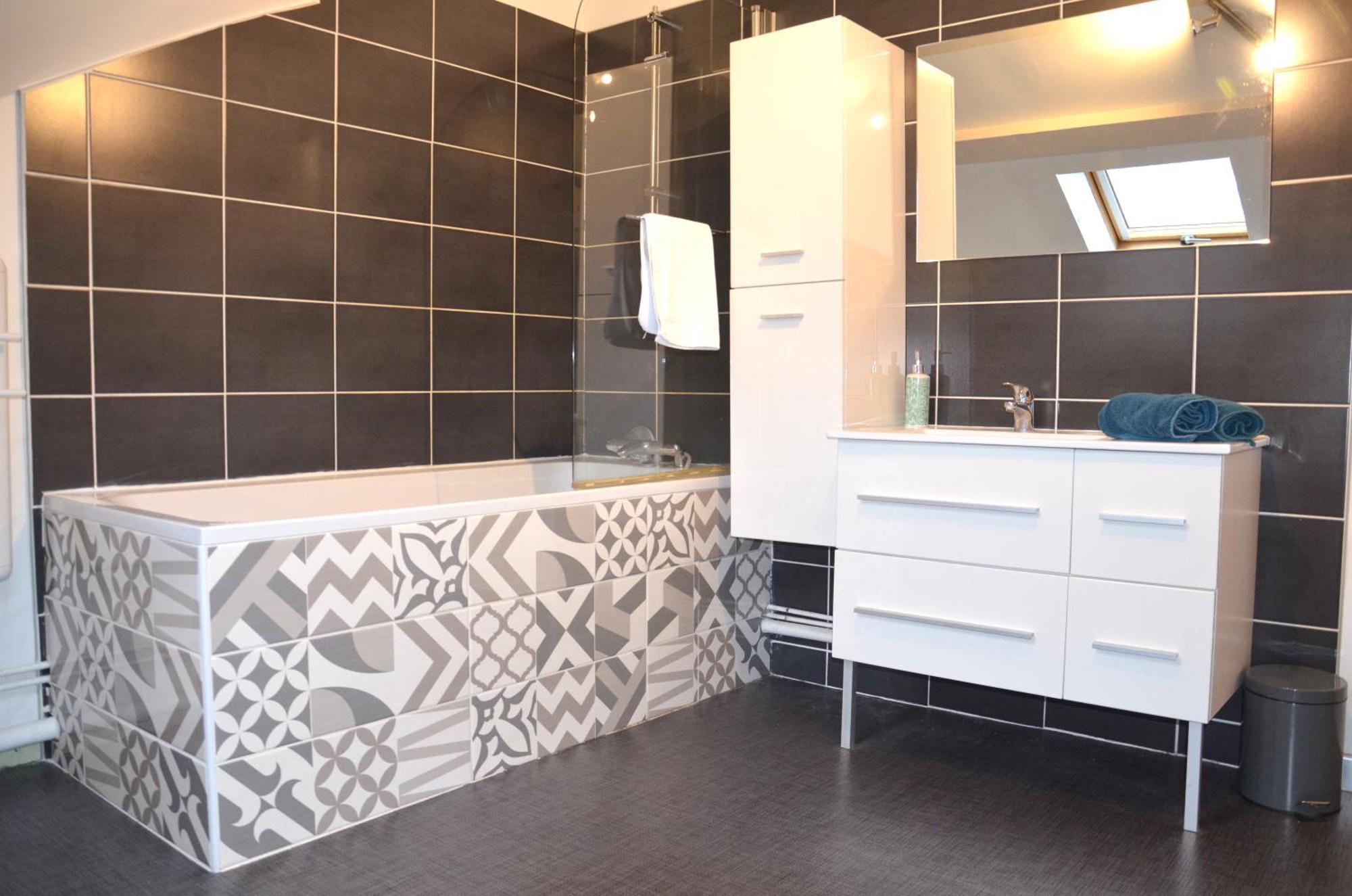 Le Cocon Troyen - 6-8P - 2 Parking Gratuits Apartment Troyes Ngoại thất bức ảnh