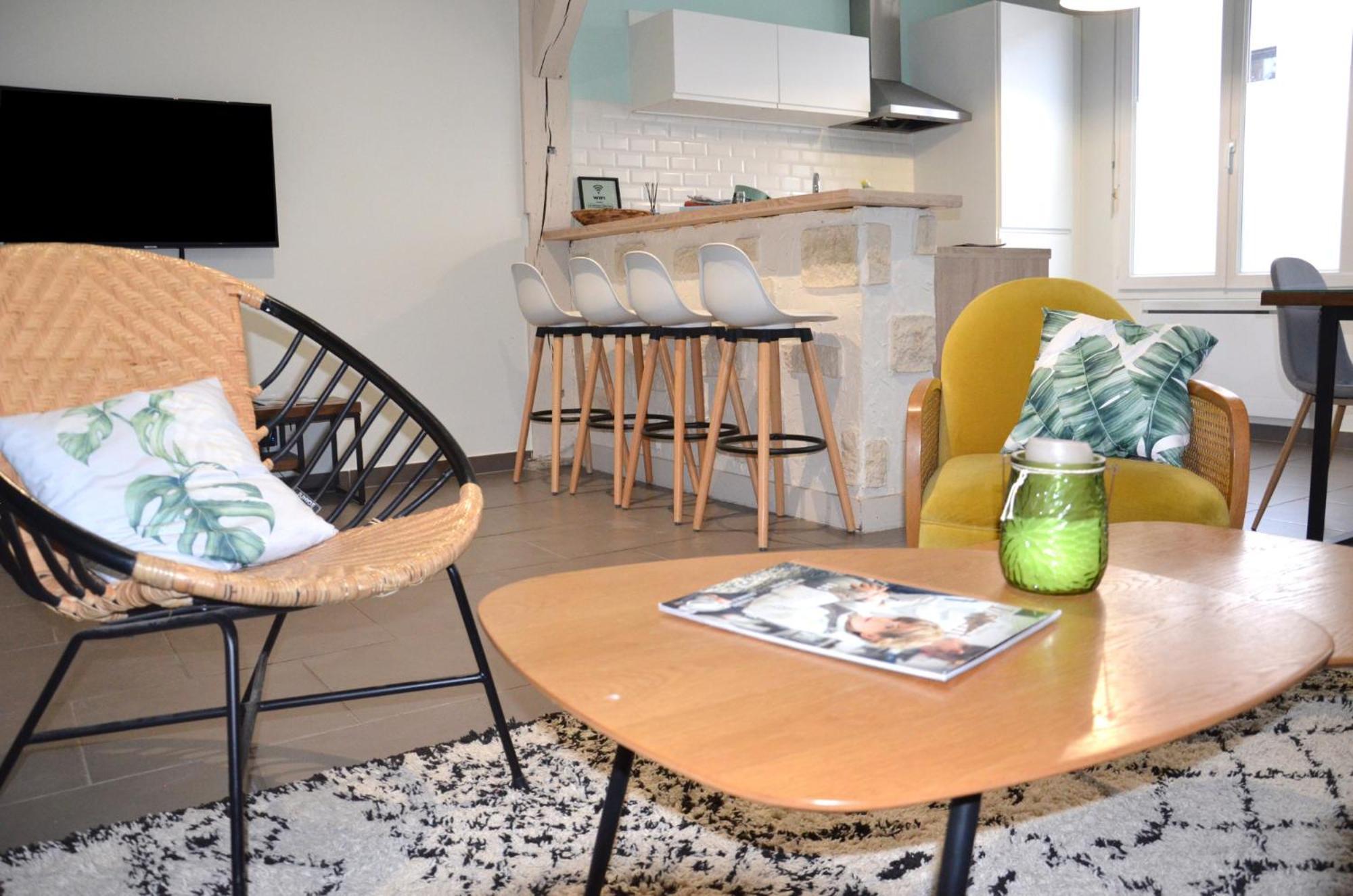 Le Cocon Troyen - 6-8P - 2 Parking Gratuits Apartment Troyes Ngoại thất bức ảnh